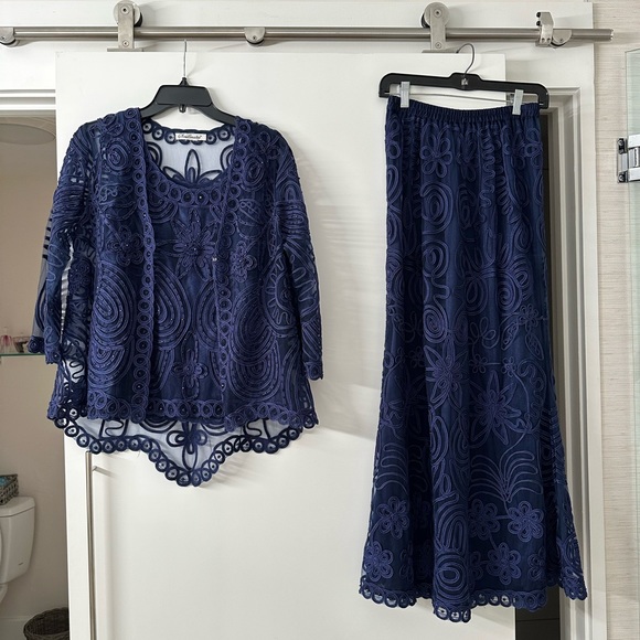 3 piece skirt top and jacket crochet set - Picture 7 of 8